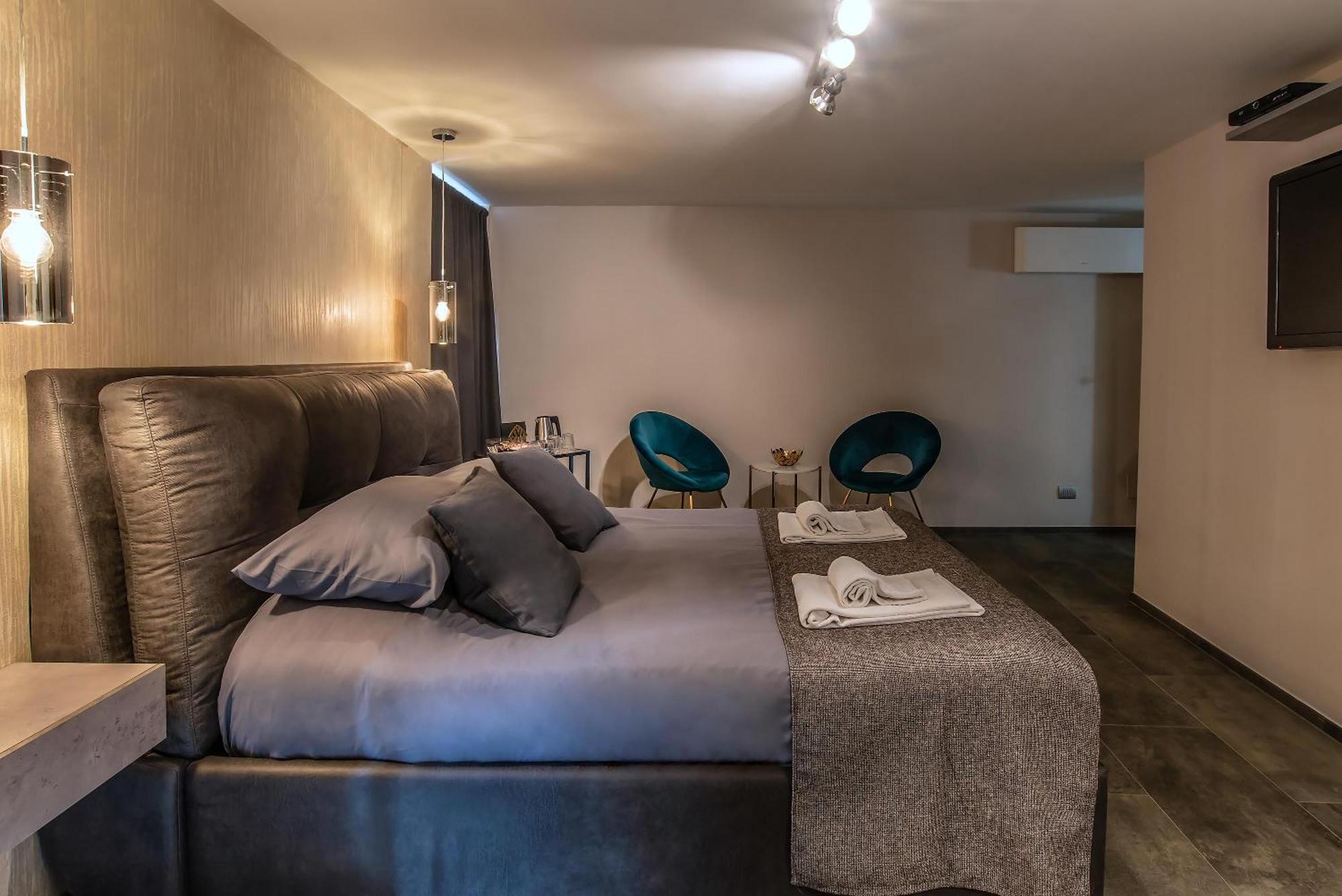 Black And White Suite Rome Extérieur photo