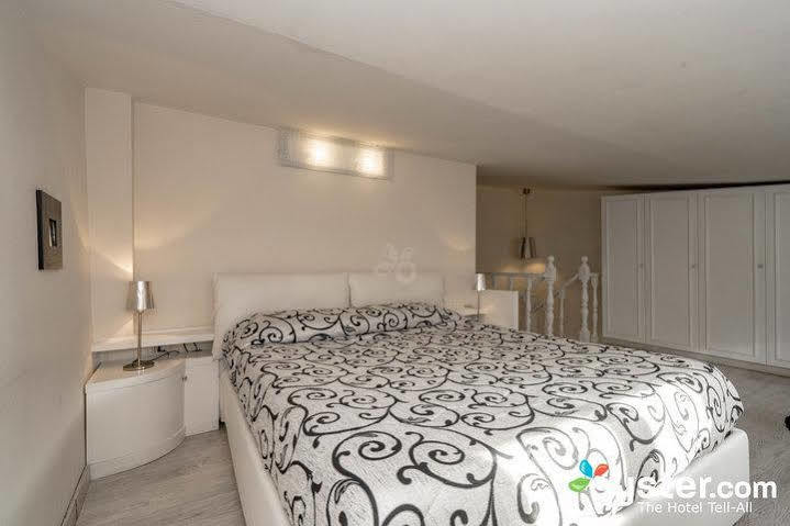 Black And White Suite Rome Extérieur photo