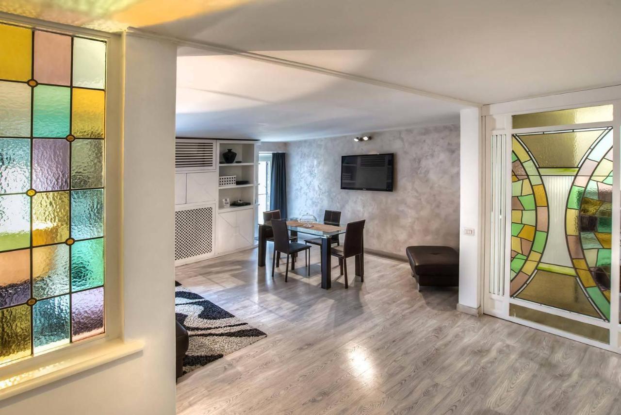 Black And White Suite Rome Extérieur photo