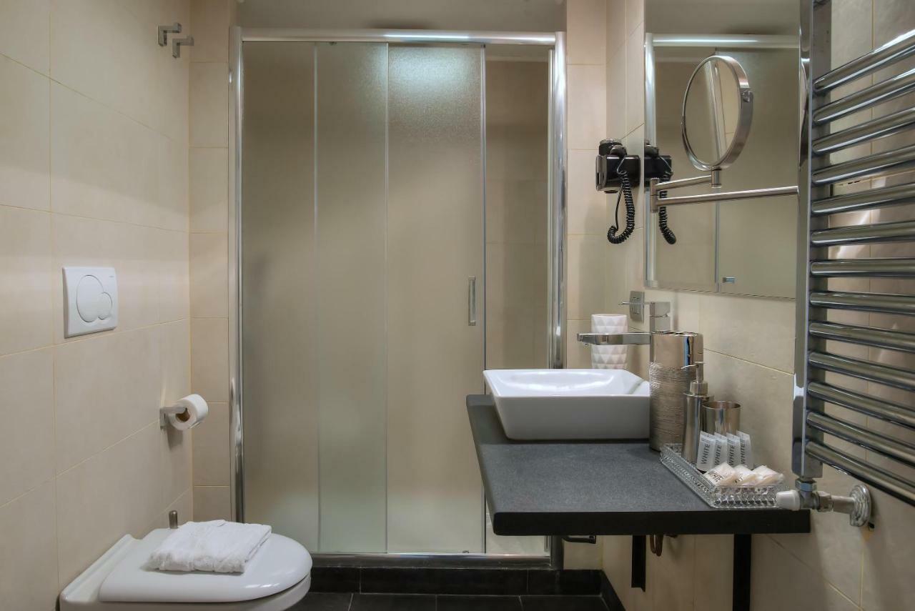 Black And White Suite Rome Extérieur photo